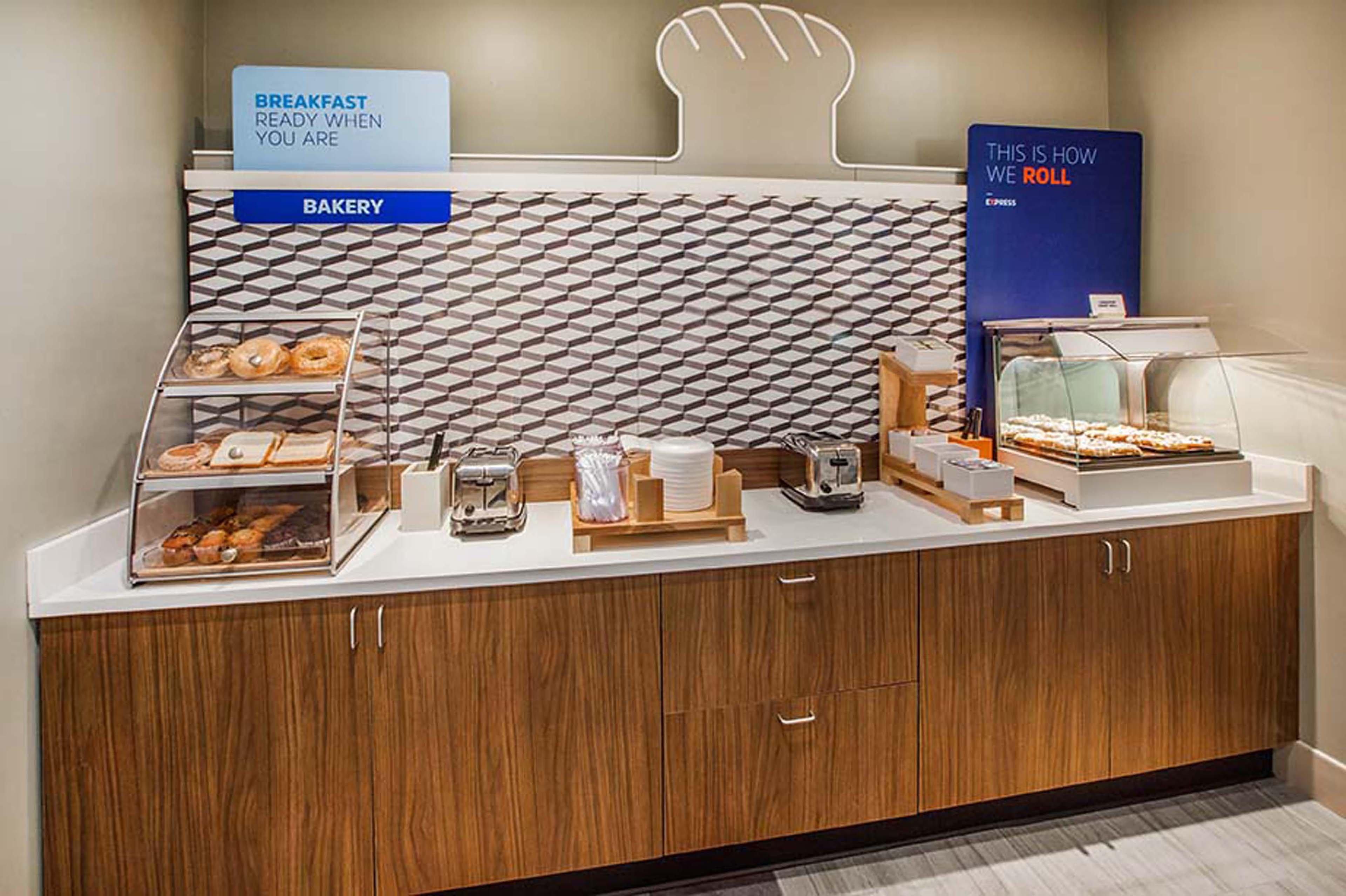 Holiday Inn Express & Suites Toledo South - Perrysburg By Ihg מראה חיצוני תמונה