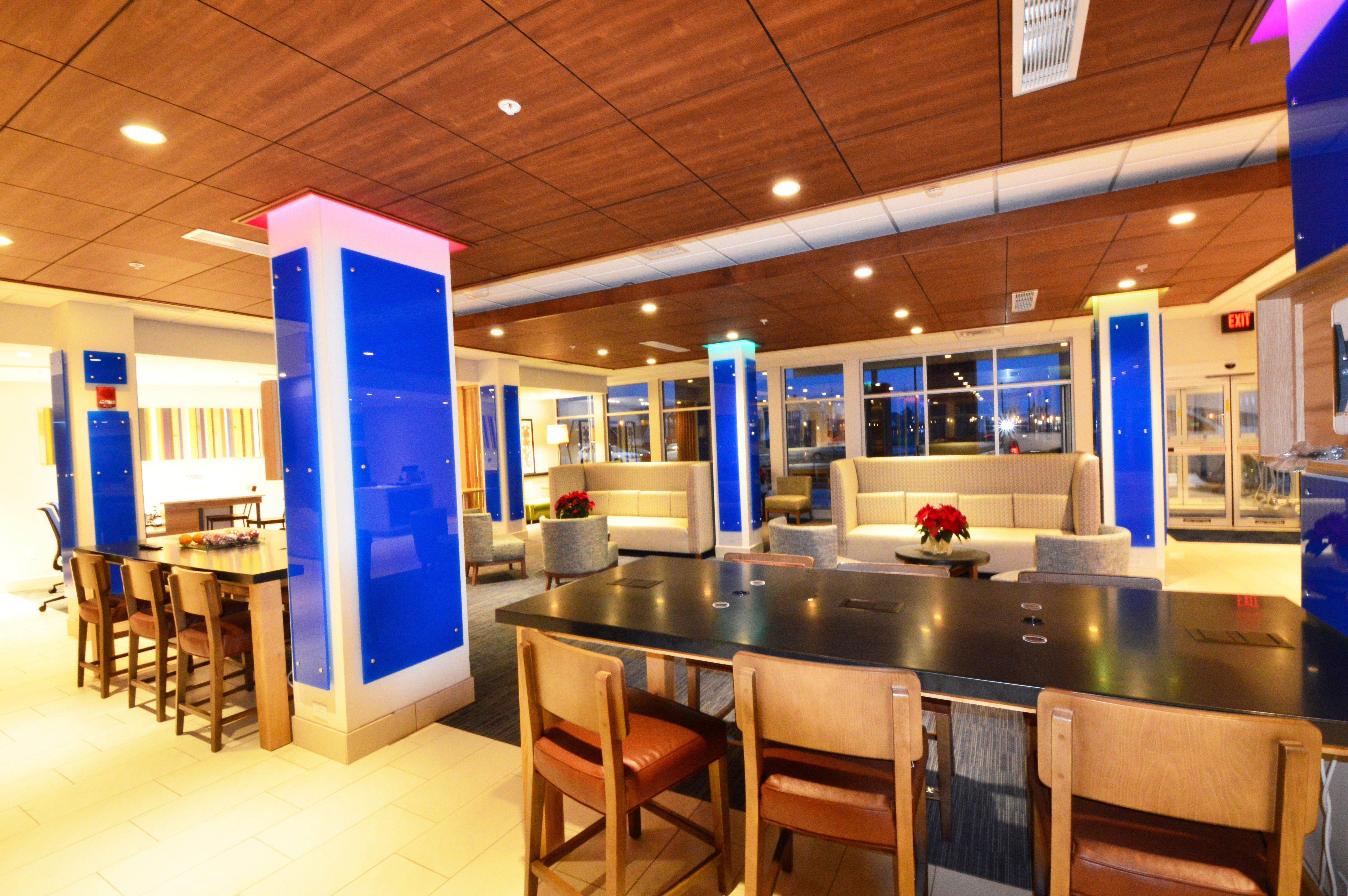Holiday Inn Express & Suites Toledo South - Perrysburg By Ihg מראה חיצוני תמונה